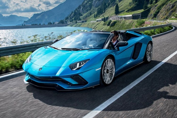 Уникальные Lamborghini Aventador S Roadster презентованы в Южной Корее