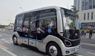 Технологии: Беспилотные транспортные системы и их внедрение в города