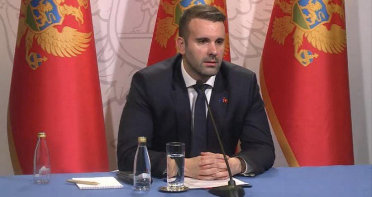 Черногория готовится к переменам: Когда россиянам понадобятся визы?